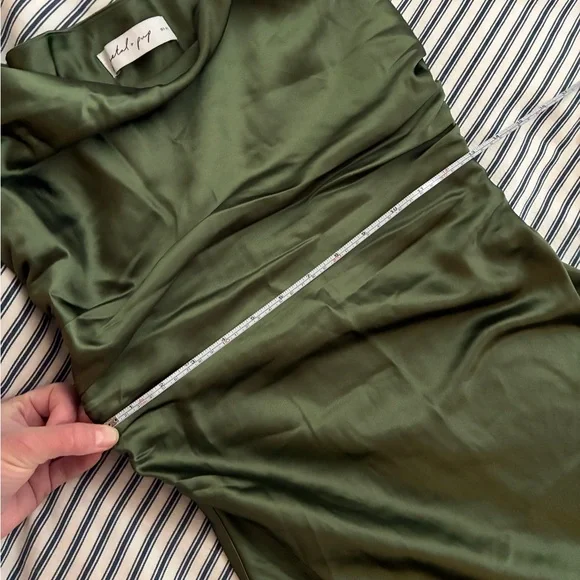 Petal & Pup Olive One-Shoulder Satin Evening Dress - Picture 12 of 16